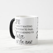 雨の感動的なダンス モーフィングマグカップ (正面左)