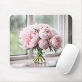 雨の日にピンク色の牡丹の花束 マウスパッド (マウス)