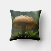 雨の日の避難所：カエルがキノコの下で雨宿り クッション (裏面)