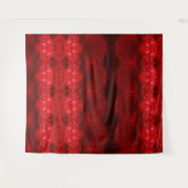 雨の赤いディアンサスイカットも タペストリー (正面(横))