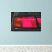 雨の車のランプ キャンバスプリント (インサイチュ (ウッドフロア))