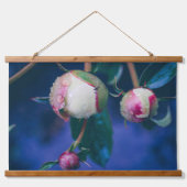 雨後の牡丹の花 吊り下げ型タペストリー (正面)