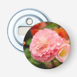 雨後の繊細なピンクの花 栓抜き