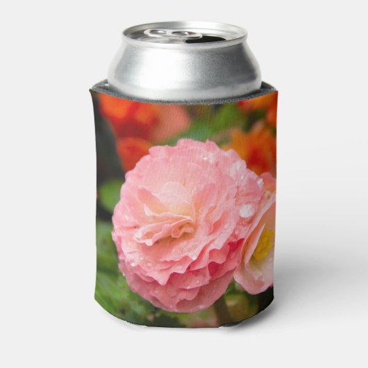 雨後の繊細なピンクの花 缶クーラー (缶裏面)