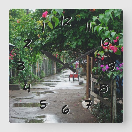 雨後方の時計の後のTortugueroコスタリカ スクエア壁時計 (正面)
