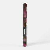 雨滴の白いバラ iPhone 16ケース (右側面)
