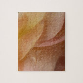 雨滴オンバラ花びらピンクピーチフローラ ジグソーパズル (縦)