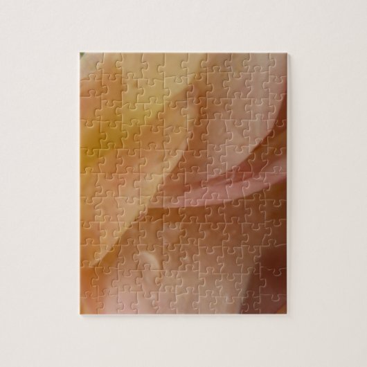 雨滴オンバラ花びらピンクピーチフローラ ジグソーパズル (縦)