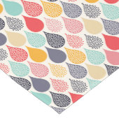 雨滴ポップ・アートのアートドットパターン ミディアムテーブルランナー (コーナー)