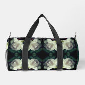 雨粒の白いバラパーソナライズされた ダッフルバッグ (裏面)