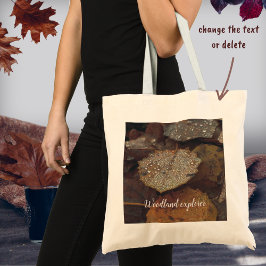 雨落ちた後の茶色の葉 トートバッグ