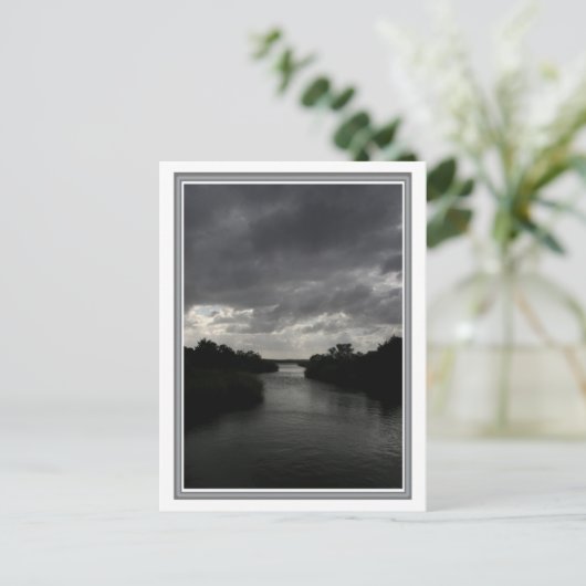 雨雲 ポストカード (スタンド正面)