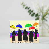 雨"を期待している傘を持つ尼僧" ポストカード (スタンド正面)