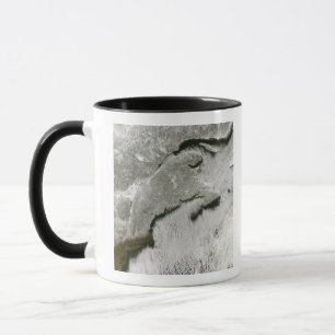 雪および雲の通り マグカップ