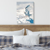 雪から飛び降るフクロウ キャンバスプリント (インサイチュ (寝室))