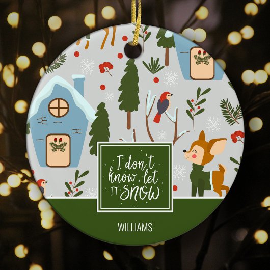 雪かわいいトナカイの名前グリーンクリスマス セラミックオーナメント
