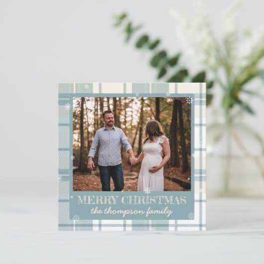 雪が家族のクリスマスカードを輝いている シーズンカード (スタンド正面)