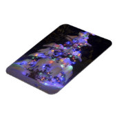 雪が明るく照らされたクリスマスツリー マグネット (左側)