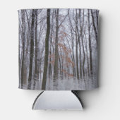 雪が積もった森の冬の風景写真 缶クーラー (正面)