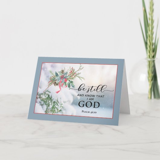 雪が覆われた常緑クリスマス詩篇46:10聖書 シーズンカード (正面)