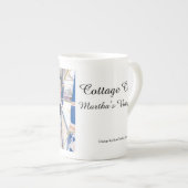 雪が降った後 – マーサのブドウ園 ボーンチャイナマグカップ (正面右)