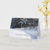 雪が降り注ぐカントリーロード カード (黄色い花)