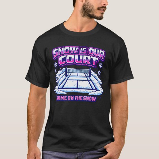 雪が降るコートのバレーボール ウィンター Tシャツ (正面)