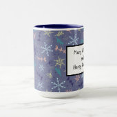 雪が降る雪片パイン吹ズ枝 マグカップ (中央)