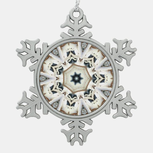 雪くもの巣 スノーフレークピューターオーナメント (正面)