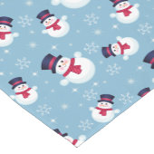 雪だるまおよび雪片が付いている青いクリスマスパターン ショートテーブルランナー (コーナー)