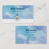 雪だるまが寒い冬の雪の中で手を振って微笑む 名刺 (正面/裏面)