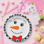 雪だるまとレッドボウタイブラックバッファロープリドトリム ペーパープレート (パーティー)