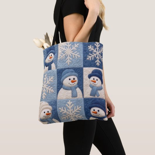 雪だるまと雪の結晶のキルト柄 トートバッグ (クローズアップ)