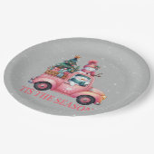 雪だるまのドライビングピンクのトラックの木の贈り物 ペーパープレート (アングル)