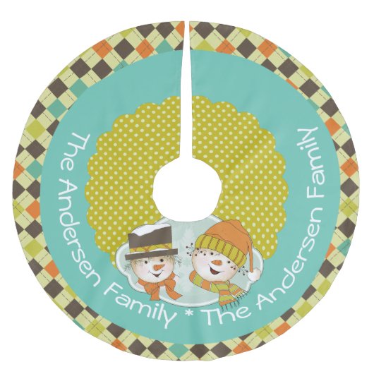 雪だるまアーガイルとドットカスタムホリデーツリースカート ブラッシュドポリエステルツリースカート (正面)