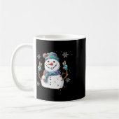 雪だるまピースサインクリスマス霜の降りた雪Xm コーヒーマグカップ (左)