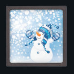 雪だるま ギフトボックス<br><div class="desc">雪だるま遊が雪の中で青い背景</div>