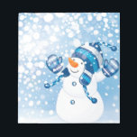 雪だるま ノートパッド<br><div class="desc">雪だるま遊が雪の中で青い背景</div>