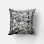 雪で縁取られた楓 クッション (裏面)