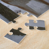 雪で覆われた庭の低木の写真の秋田犬 ジグソーパズル (側面)