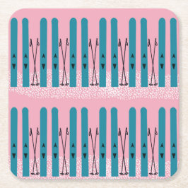 雪とピンクの背景の青いスキー スクエアペーパーコースター