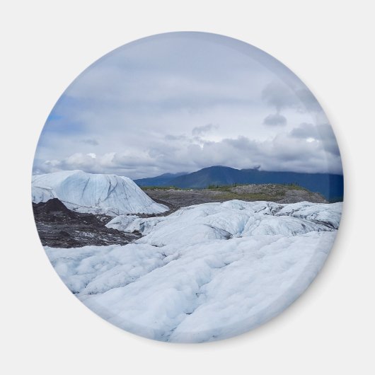 雪と峰のある北極の氷河の風景 マグネット (正面)