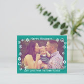 雪と平和のシンボルが緑のホリデーグリーティング シーズンポストカード (スタンド正面)