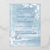 雪と松の木が青く染まる冬の景色 箔招待状 (正面)