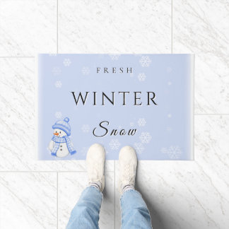 雪と雪だるまの冬の喜び ドアマット
