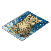 雪にユキヒョウの子、ステンドグラスの芸術 ノートブック (左側)