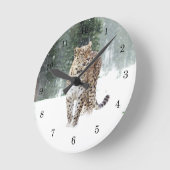 雪にユキヒョウ ラウンド壁時計 (傾斜)