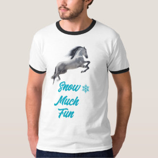 雪に乗った馬の多くのおもしろい Tシャツ