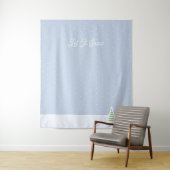 雪に小さな冬の木の氷の青い水玉模様 タペストリー (インサイチュ)