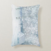 雪に心地よい冬の木のシーン アクセントクッション (正面(垂直))